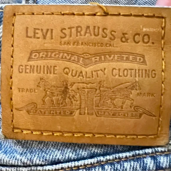 Levi’s Premium Low Loose Jeans •Woman’s 23 x 30 • Vintage Light Wash - Picture 9 of 11